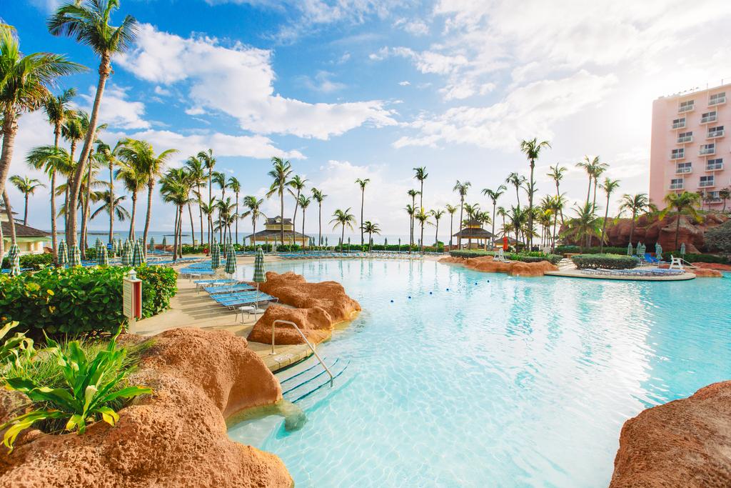 Atlantis Beach Tower Hotel, Paradise Island Bahamas