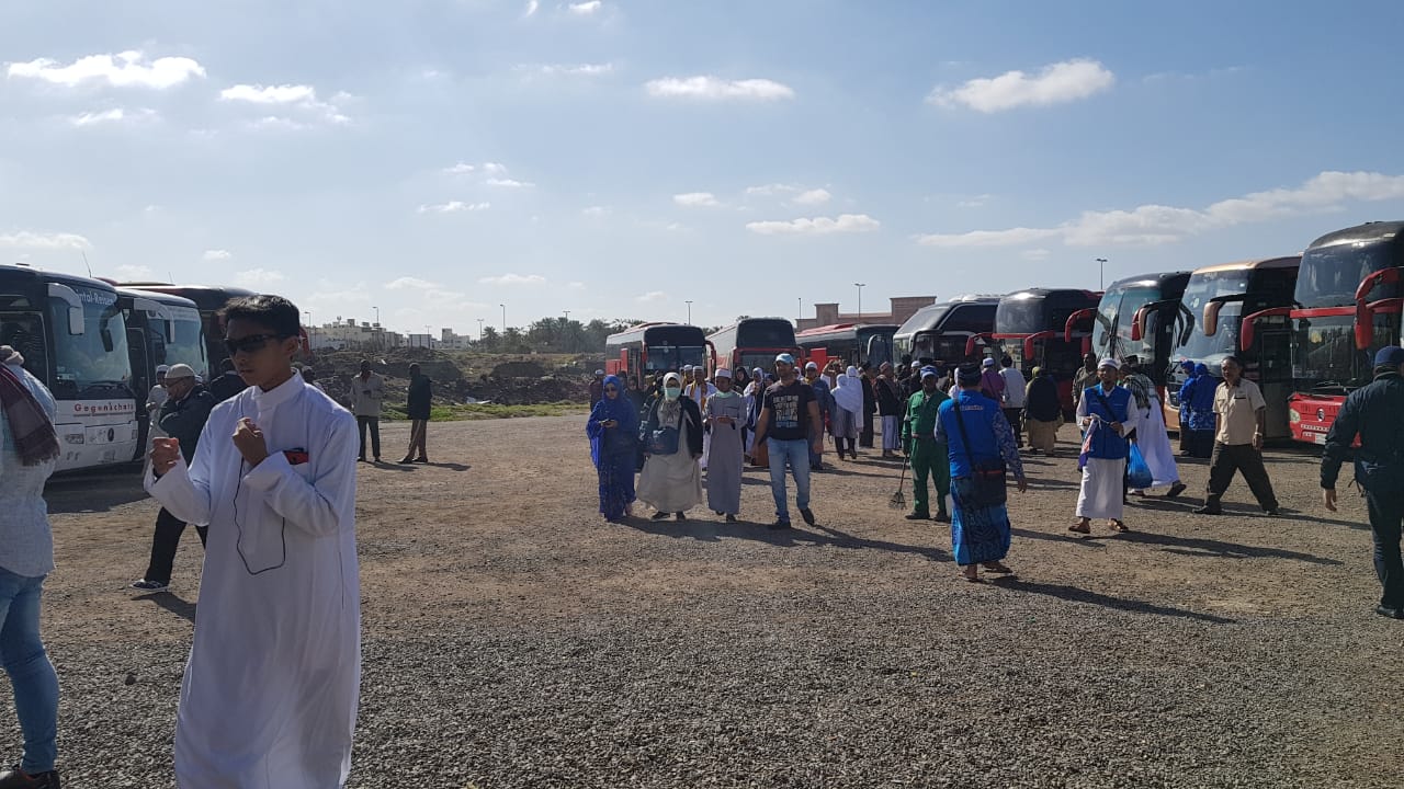 Mau Mencicipi Kurma Kegemaran Nabi Muhammad SAW? Kunjungi Kebun Kurma Majed di Madinah