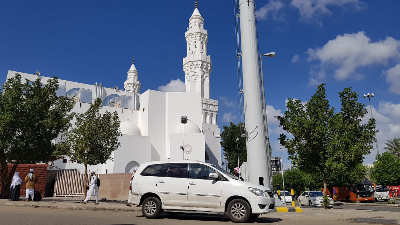 Begini Ceritanya Mengapa Masjid di Madinah Ini Memiliki Dua Kiblat