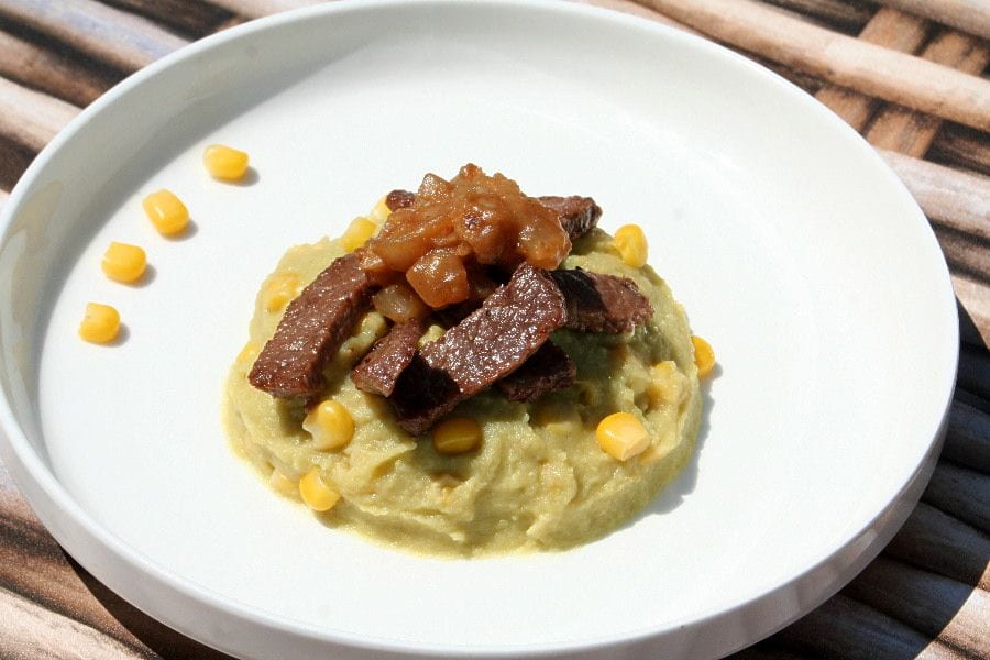 Nyama na irio dari Kenya.