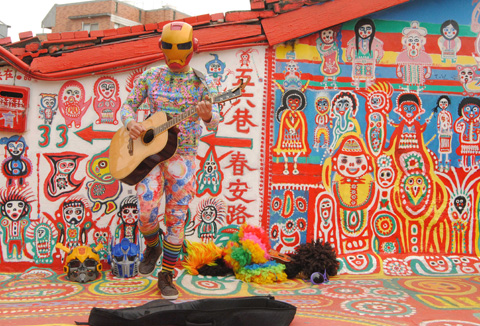 Bak di Indonesia, Taiwan Miliki Rainbow Village yang Dilukis Seorang Kakek