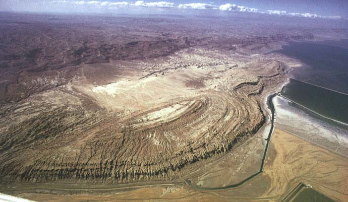 Ini Jejak Peninggalan Kaum Sodom di Laut Mati 