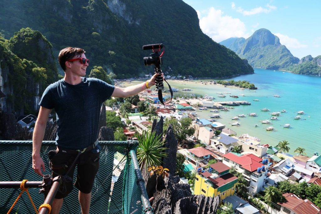 Tips Jitu Buat Kamu Yang Mau Jadi Travel Vlogging Keren