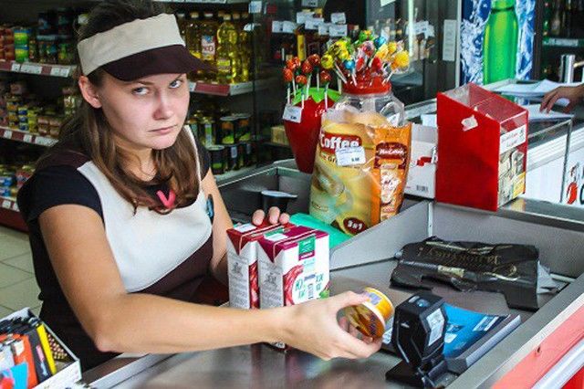 Orang Polandia jarang senyum