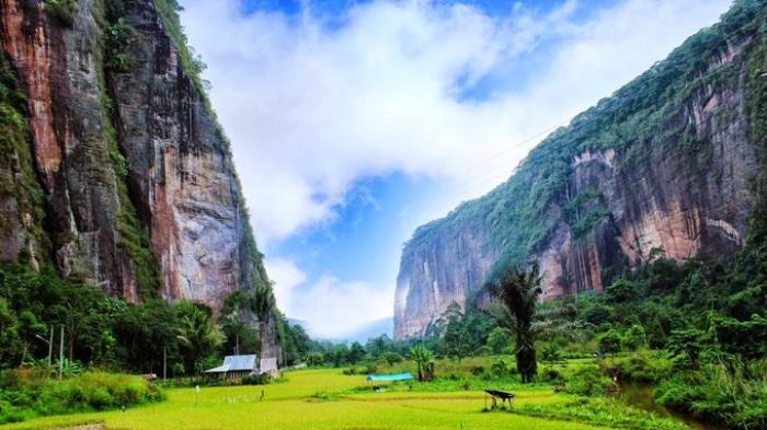 Explore Sumatera, Kepoin Yuk Destinasi Wisata Yang Lagi Viral