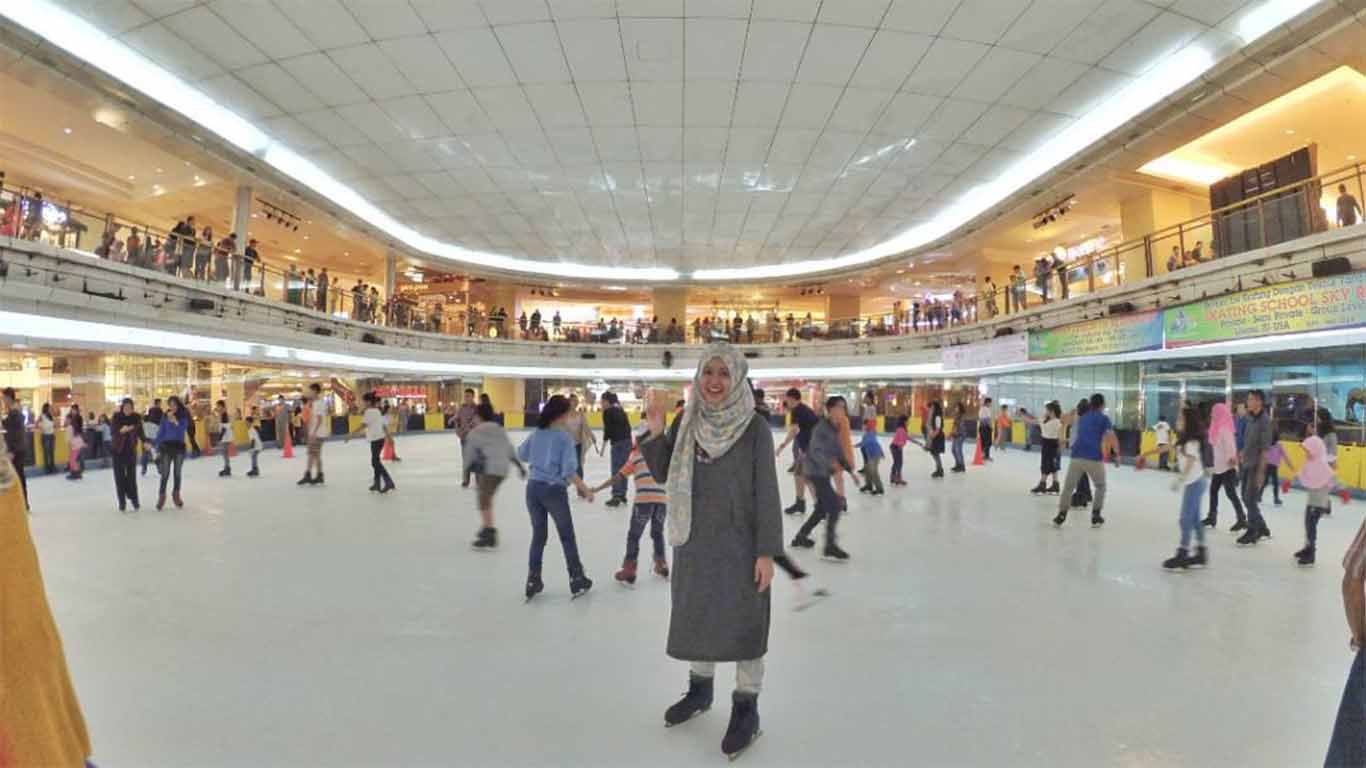 Sky Rink, Mall Taman Anggrek, Jakarta